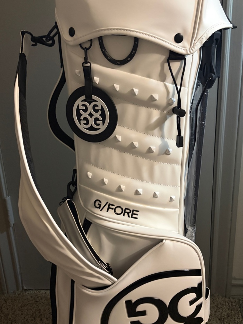 G/FORE White and Black Golf Bag